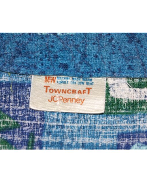 vintage TOWNCRAFT JC PENNEY Aloha shirt wood buttons