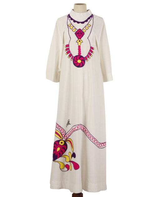 ETHNOS Robe made in Manila with Embroidery '70s